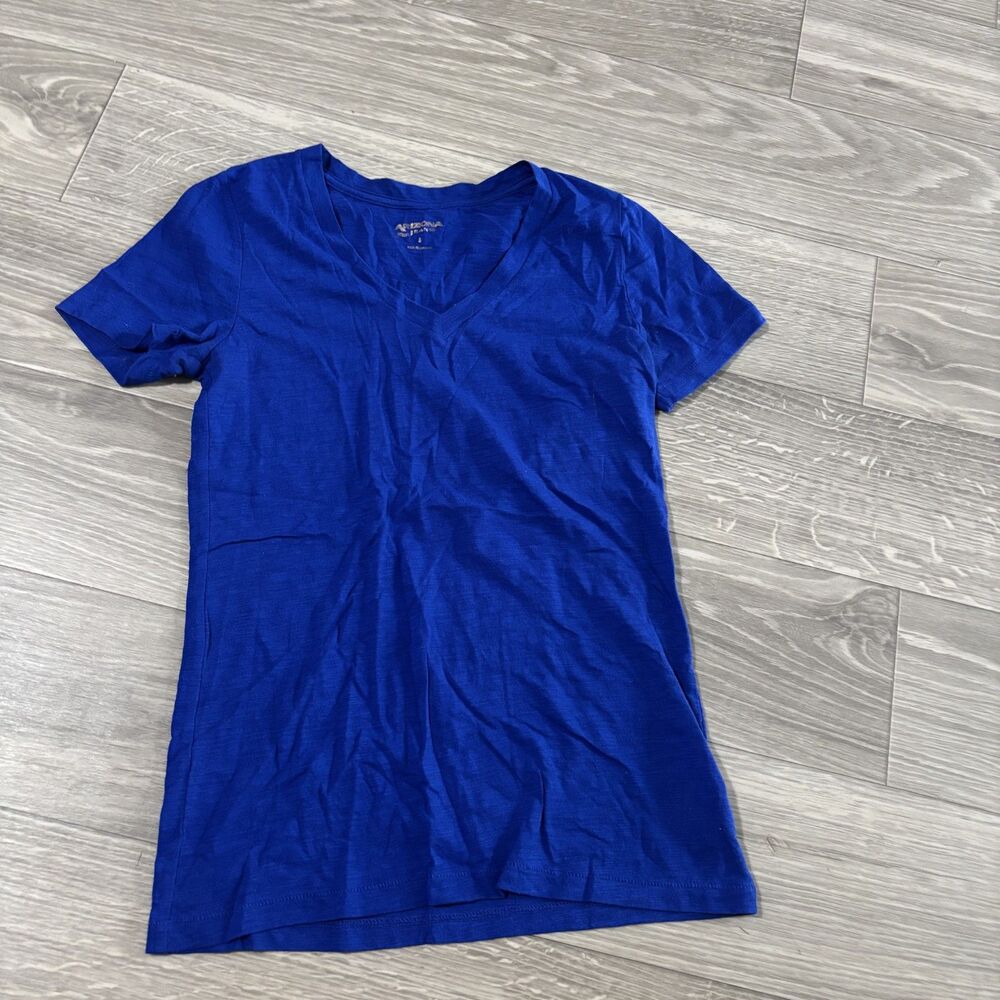 Arizona Royal Blue V-Neck Short Sleeve Tee Shirt Size Small
